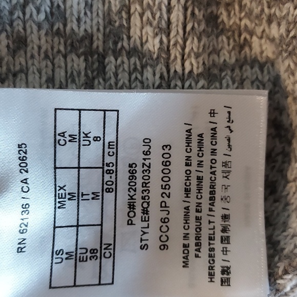 Guess Women's Sweater Shawl Collar Gray White Stripes Buckle Detail Retro Y2K M - Picture 10 of 11